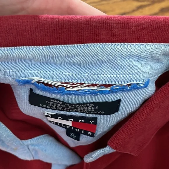 Tommy Hilfiger Burgundy Mens Cotton Button Down - Picture 3 of 4